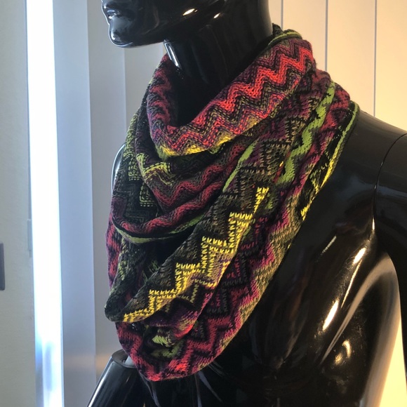Colorful Infinity Scarf - Picture 2 of 3
